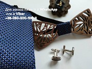 Набор запонки деревянная бабочка галстук платок брошь в коробочке синий платок свадебные запонки Киев